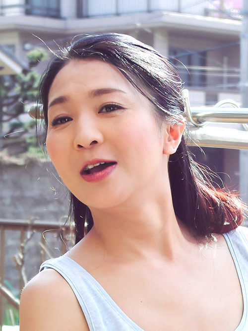 れい （45歳）歪んだ愛情の情事