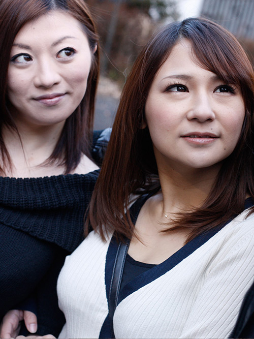 美麗熟女 美雪さん（27歳）＆ちはるさん（25歳）