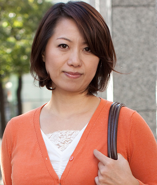 美麗熟女 紗代さん (45歳) 美麗熟女 紗代さん (45歳)